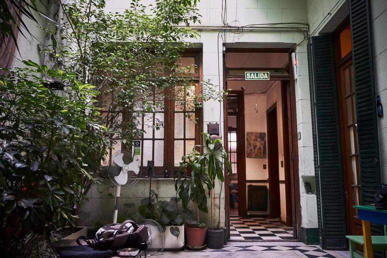 VI Luz Y Entre Hostel Buenos Aires Exterior photo